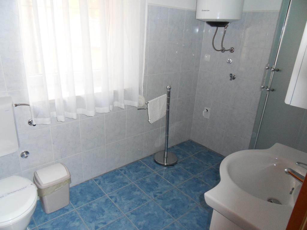 Apartments Petricevic 2 Selce Dış mekan fotoğraf